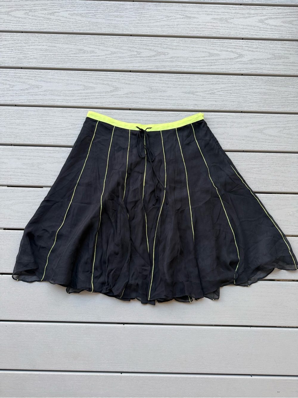 WD.NY Black Chiffon Flare Skirt Lime Green Trim Size 14